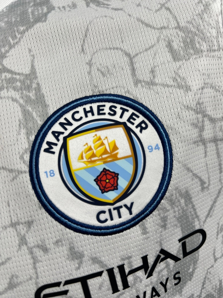 M. City 25/26 Alternativa