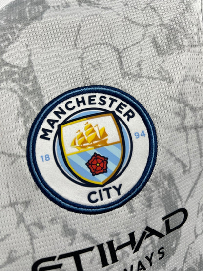 M. City 25/26 Alternativa