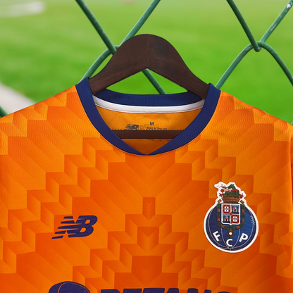 Porto 24/25 Alternativa